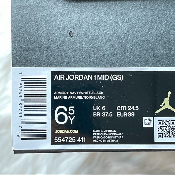 NIKE Air Jordan 1 Mid Armory Navy PRICE FIRM - Picture 11 of 14